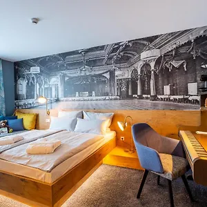 Hotel Mightytwice, Dresden