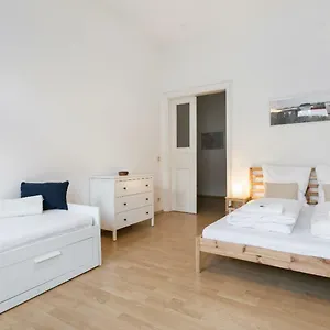 Apartment Hechtstraße, Dresden